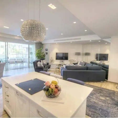 아파트 3br Gem At The Prestigious Laguna Portomaso Saint Julian's