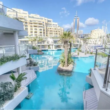 3br Gem At The Prestigious Laguna Portomaso 아파트 *