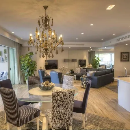 3br Gem At The Prestigious Laguna Portomaso *